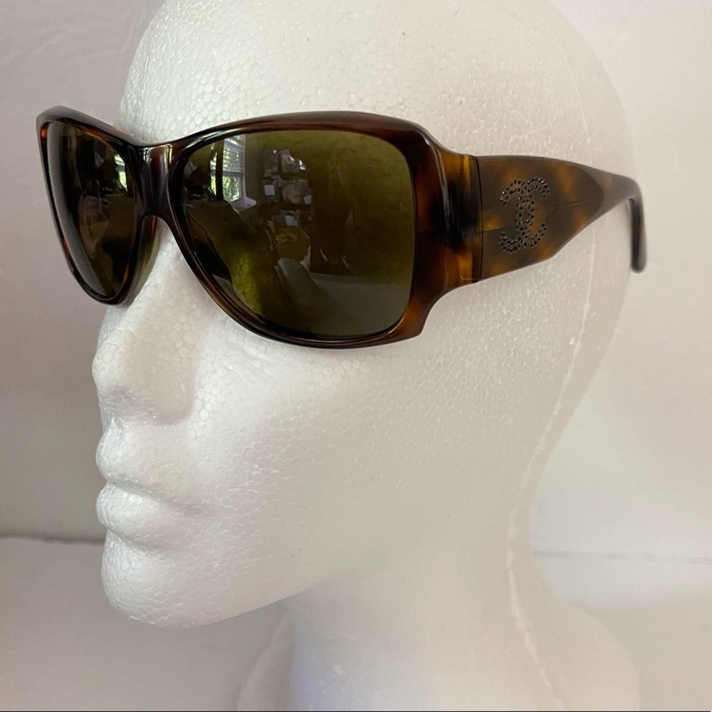 Chanel 5096-B Havana Brown Tortoiseshell Crystal CC Studded Wide Sunglasses - Picture 2 of 8